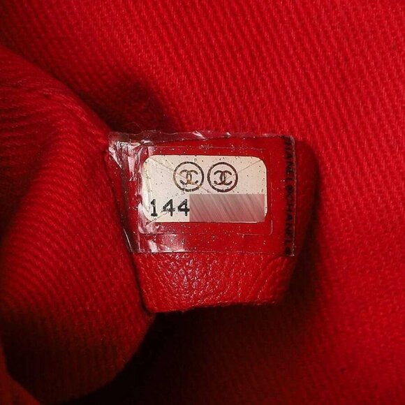 Chanel Red Quilted Patent Leather North/South Tote Bag - Picture 12 of 12